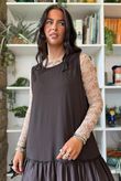 Love Lace Body Skim Top Oyster